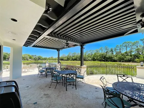 5026 Hanging Moss Lane Sarasota FL 34238