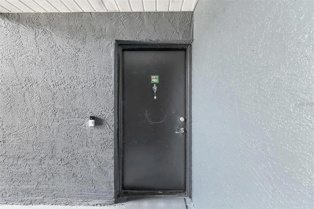4252 Pershing Pointe Place Orlando FL 32822
