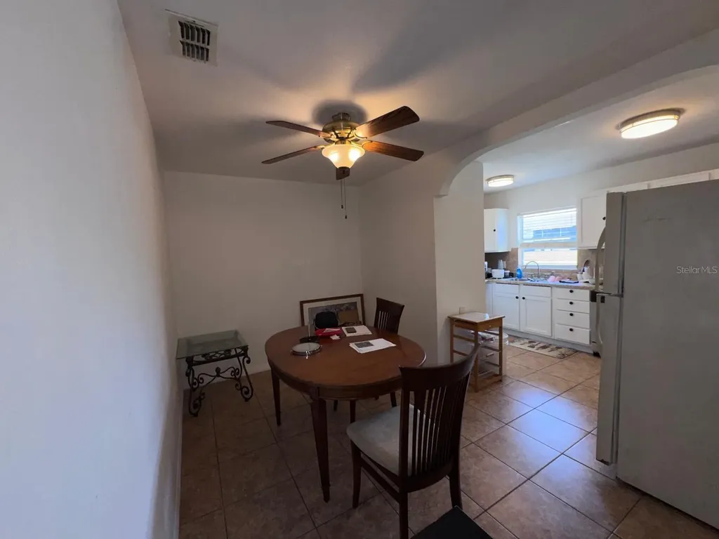 4252 Pershing Pointe Place Orlando FL 32822