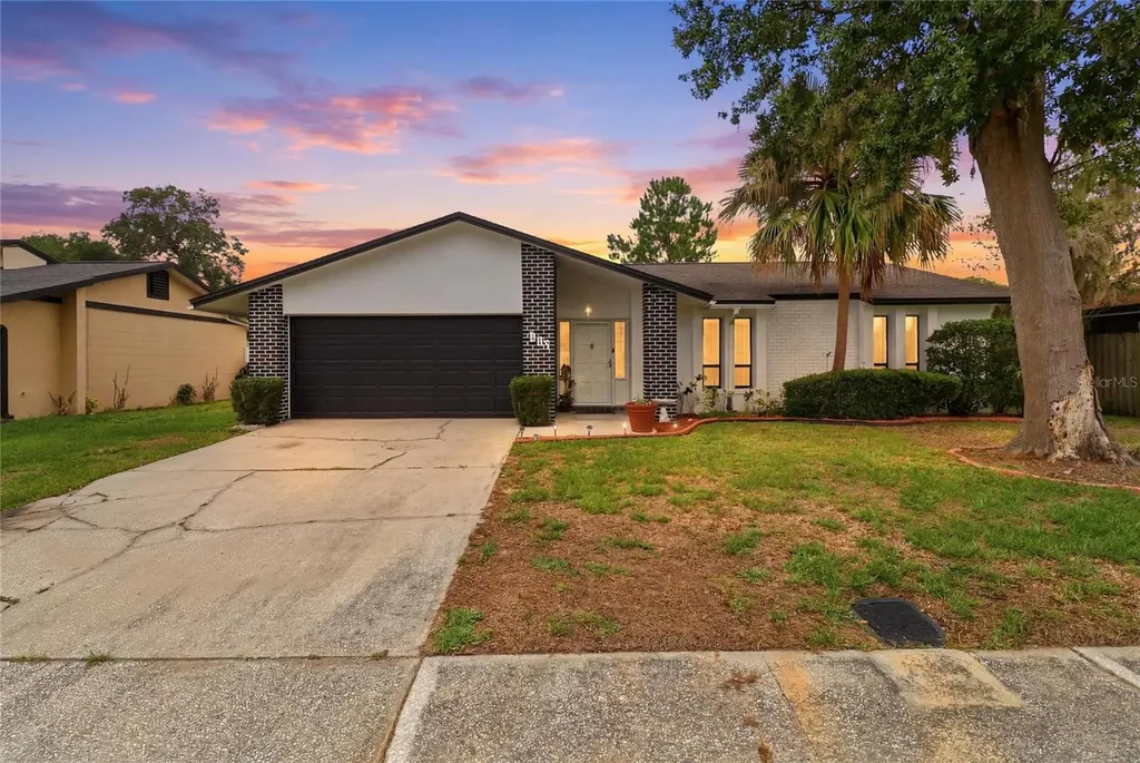 804 Centerwood Court Brandon FL 33511