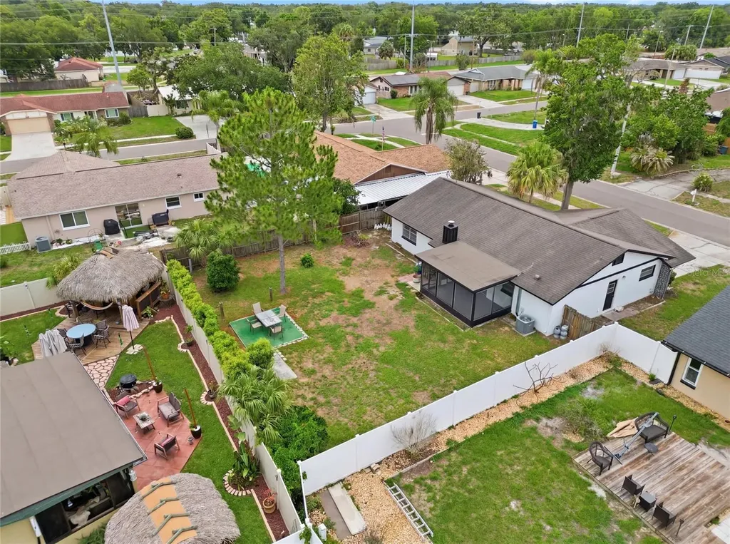 804 Centerwood Court Brandon FL 33511