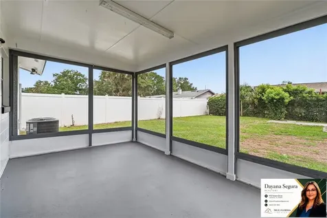 804 Centerwood Court Brandon FL 33511
