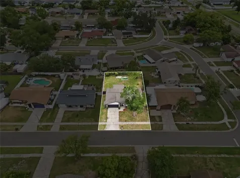 804 Centerwood Court Brandon FL 33511