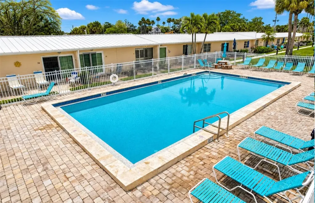 5830 Midnight Pass Road Sarasota FL 34242