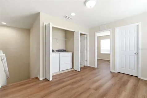 8961 Turnstone Haven Place Tampa FL 33619