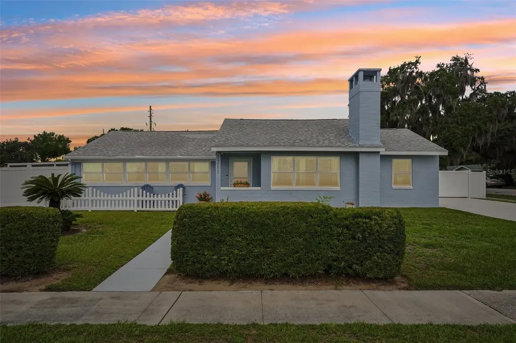 1211 Morningside Drive Mount Dora FL 32757