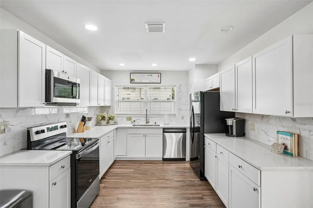 1211 Morningside Drive Mount Dora FL 32757