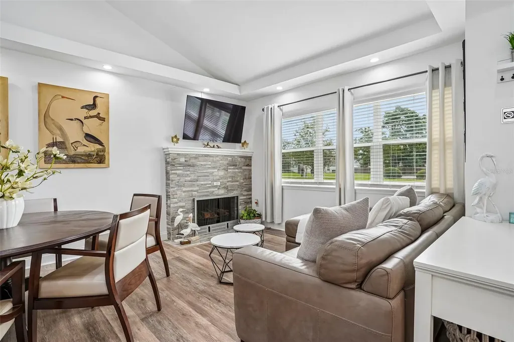 1211 Morningside Drive Mount Dora FL 32757