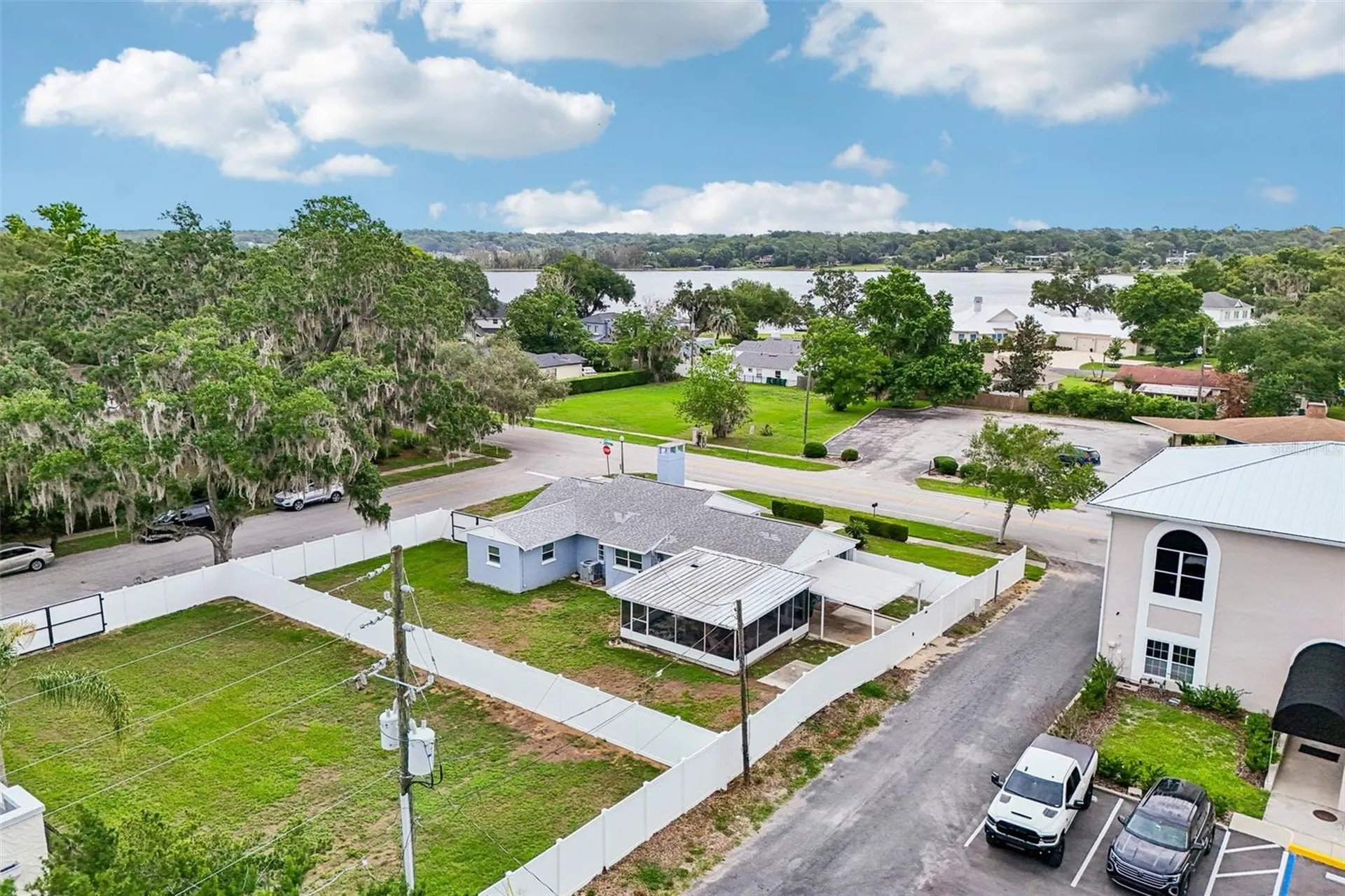 1211 Morningside Drive Mount Dora FL 32757