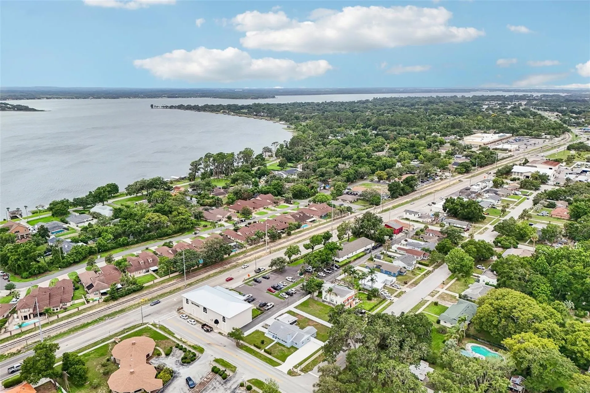 1211 Morningside Drive Mount Dora FL 32757