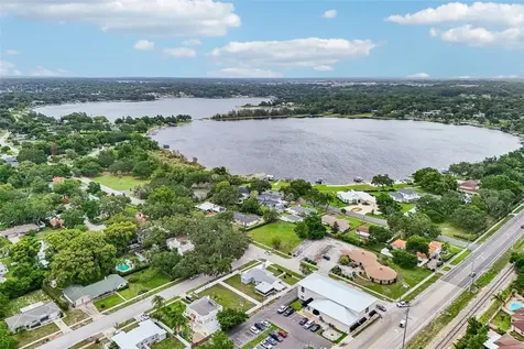 1211 Morningside Drive Mount Dora FL 32757