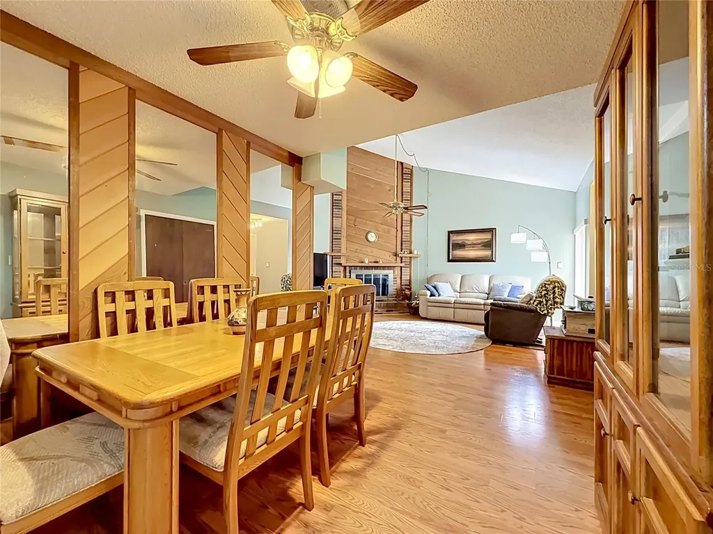 2115 Kings Crossing SW Winter Haven FL 33880