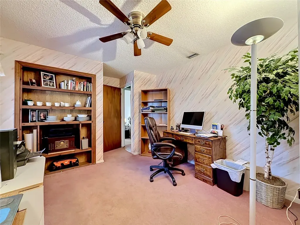 2115 Kings Crossing SW Winter Haven FL 33880