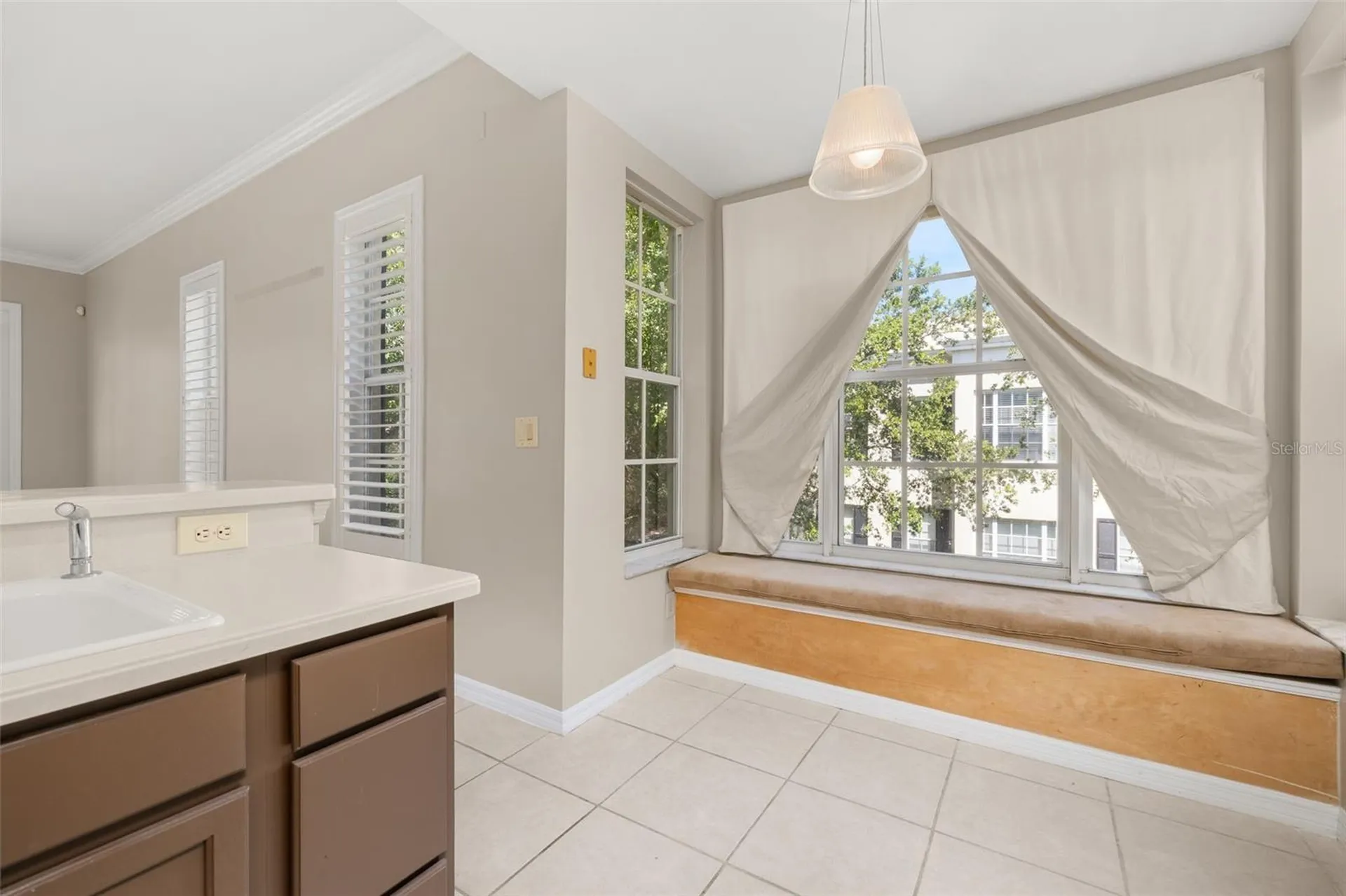 931 Begonia Road Kissimmee FL 34747