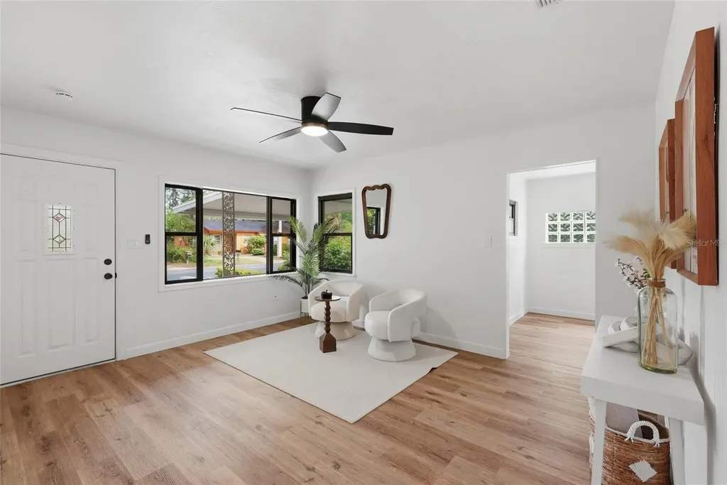 910 NE 24th Street Gainesville FL 32641