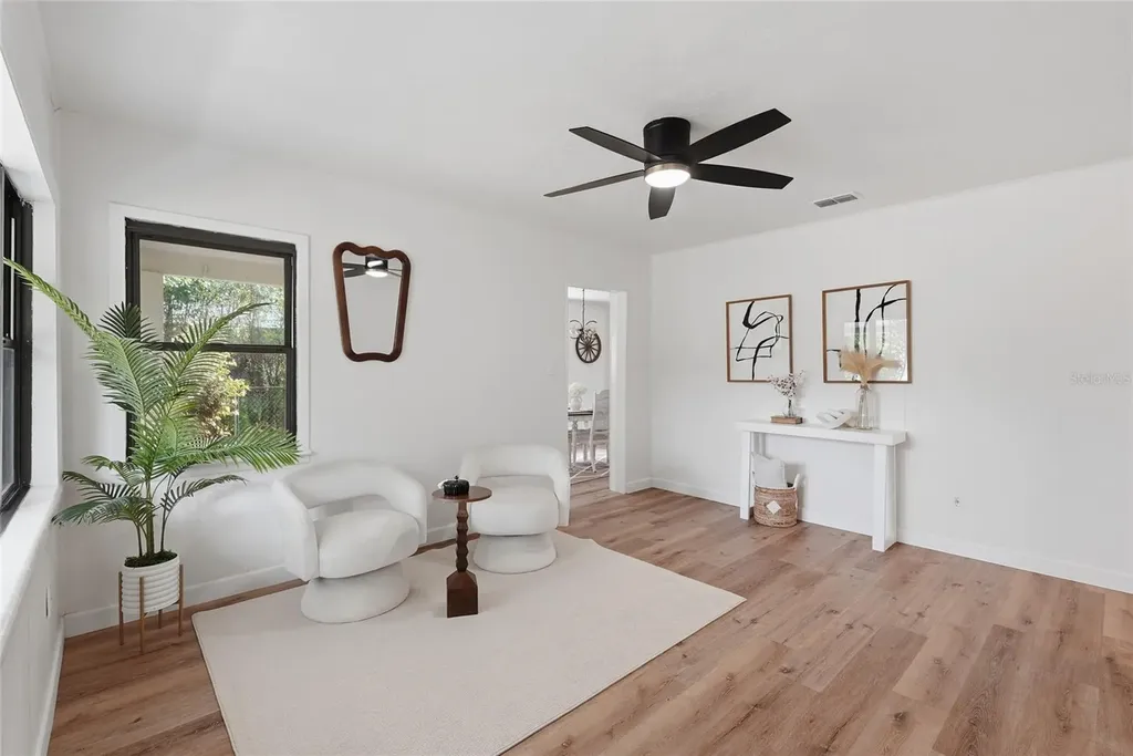 910 NE 24th Street Gainesville FL 32641