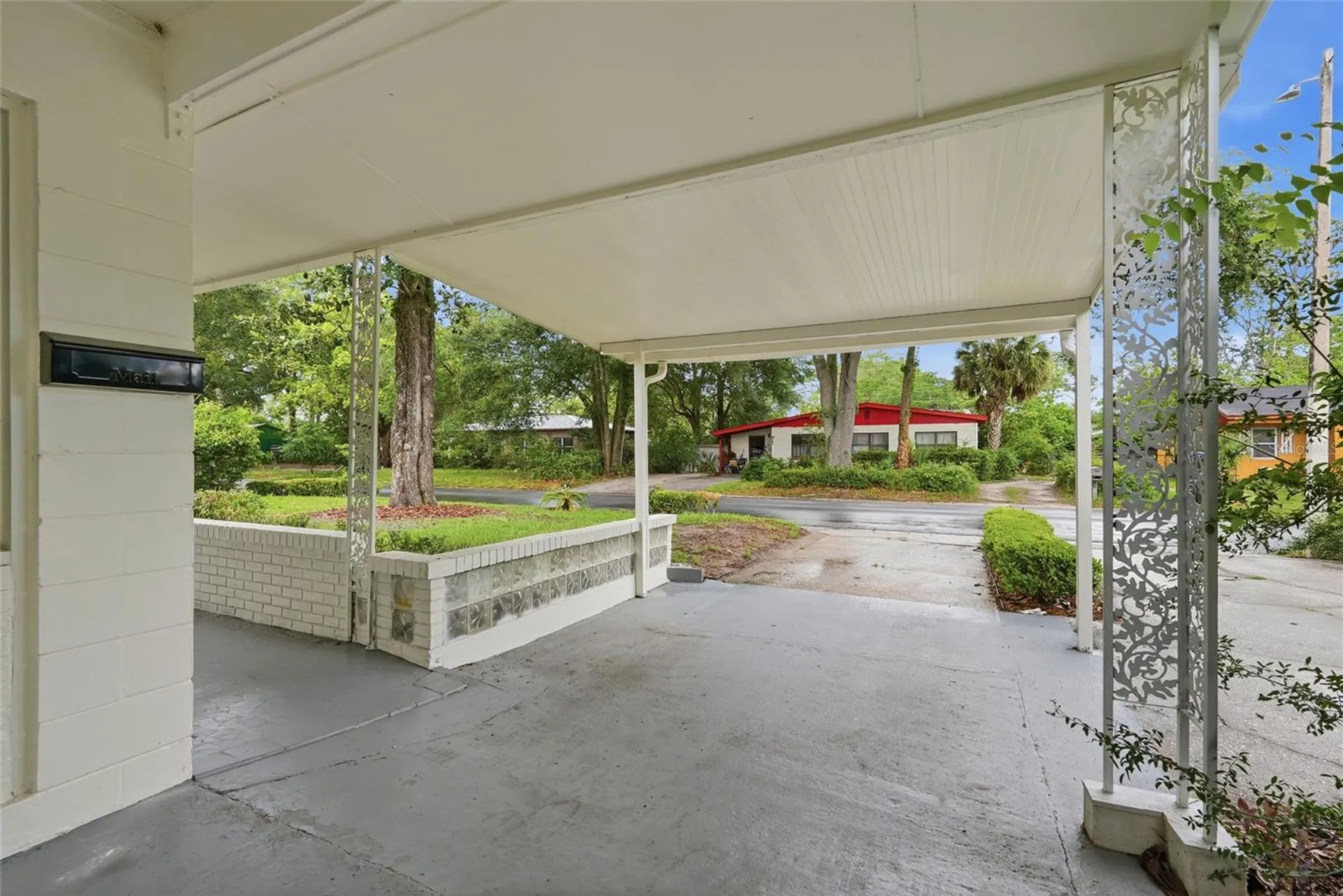 910 NE 24th Street Gainesville FL 32641