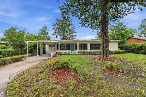 910 NE 24th Street Gainesville FL 32641