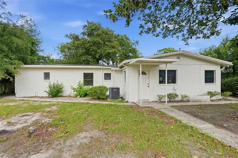 910 NE 24th Street Gainesville FL 32641