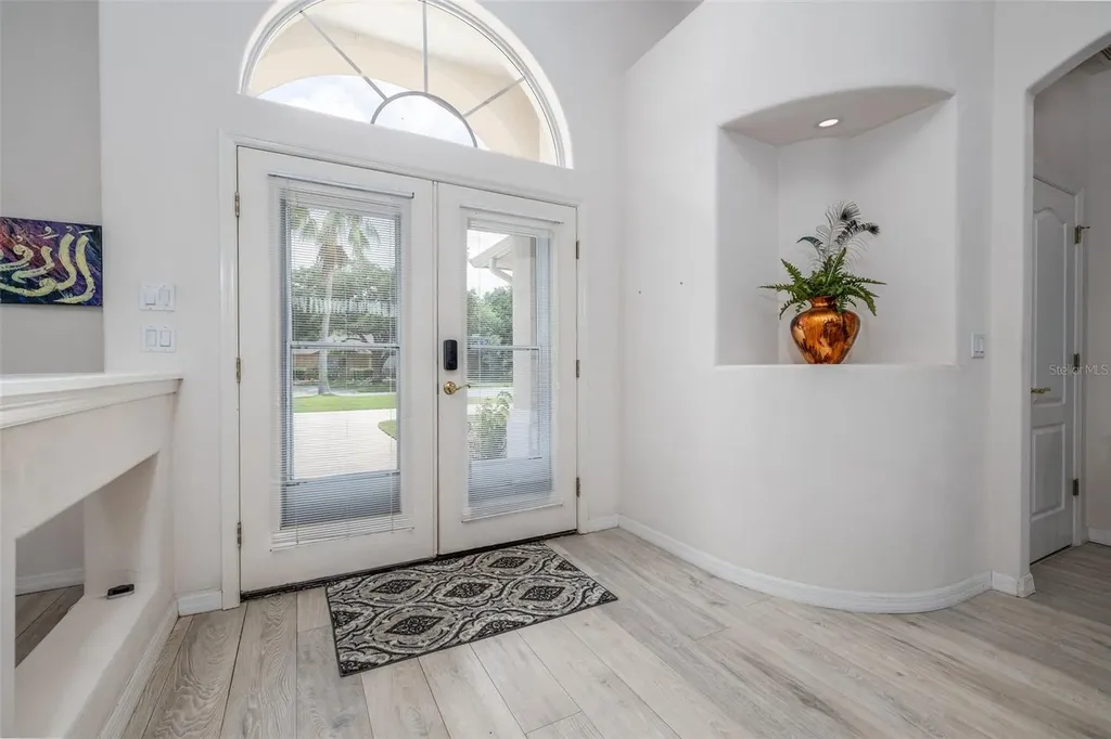 100 Paradise Valley Court Daytona Beach FL 32114
