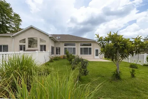 100 Paradise Valley Court Daytona Beach FL 32114
