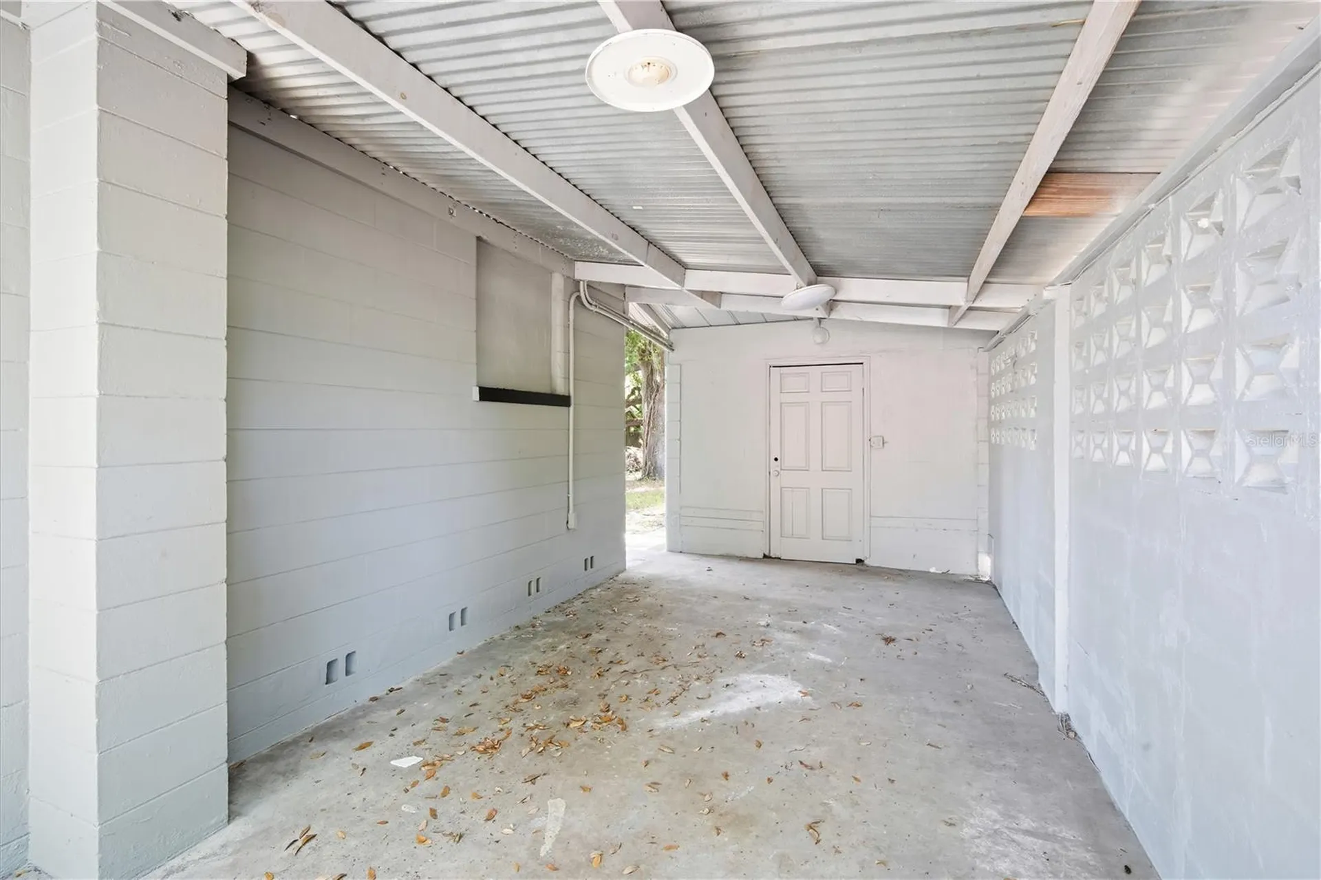 6209 N 43rd Street Tampa FL 33610