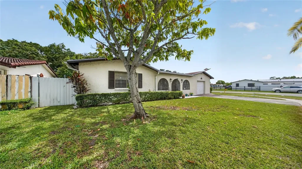 10774 SW 175th Terrace Miami FL 33157