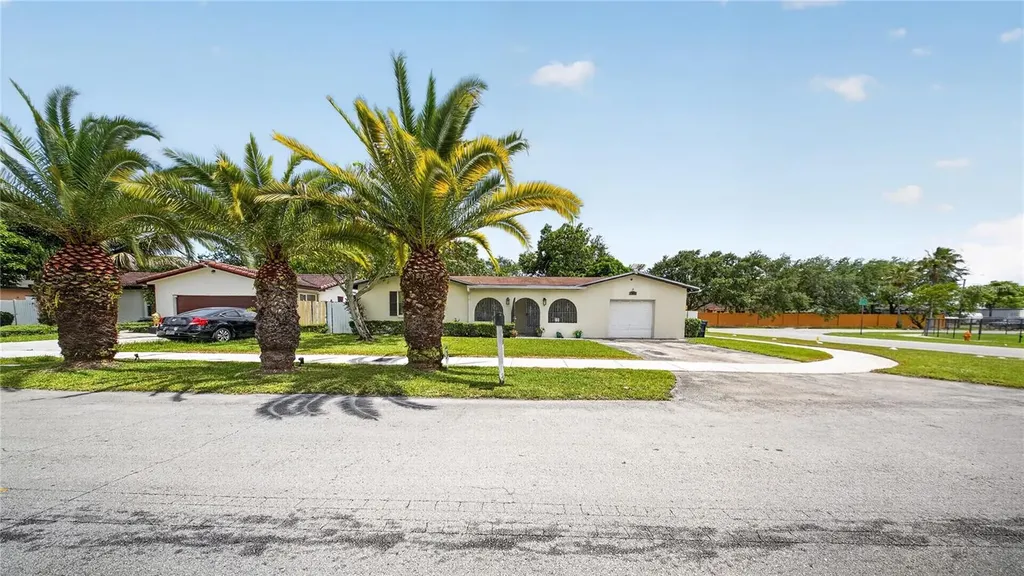 10774 SW 175th Terrace Miami FL 33157