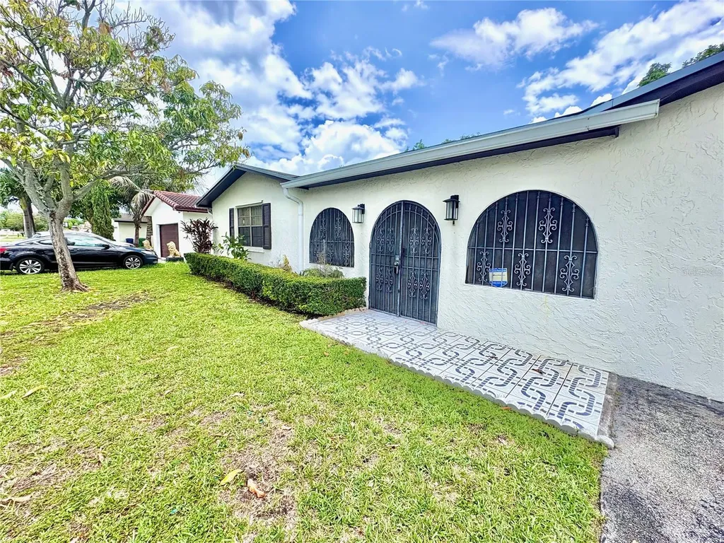 10774 SW 175th Terrace Miami FL 33157