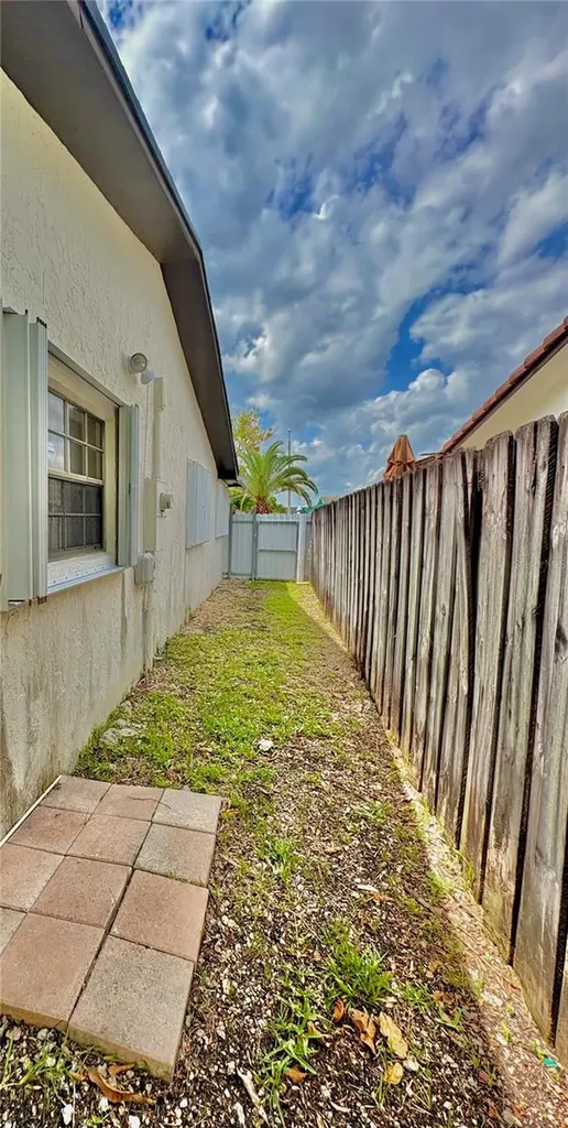 10774 SW 175th Terrace Miami FL 33157