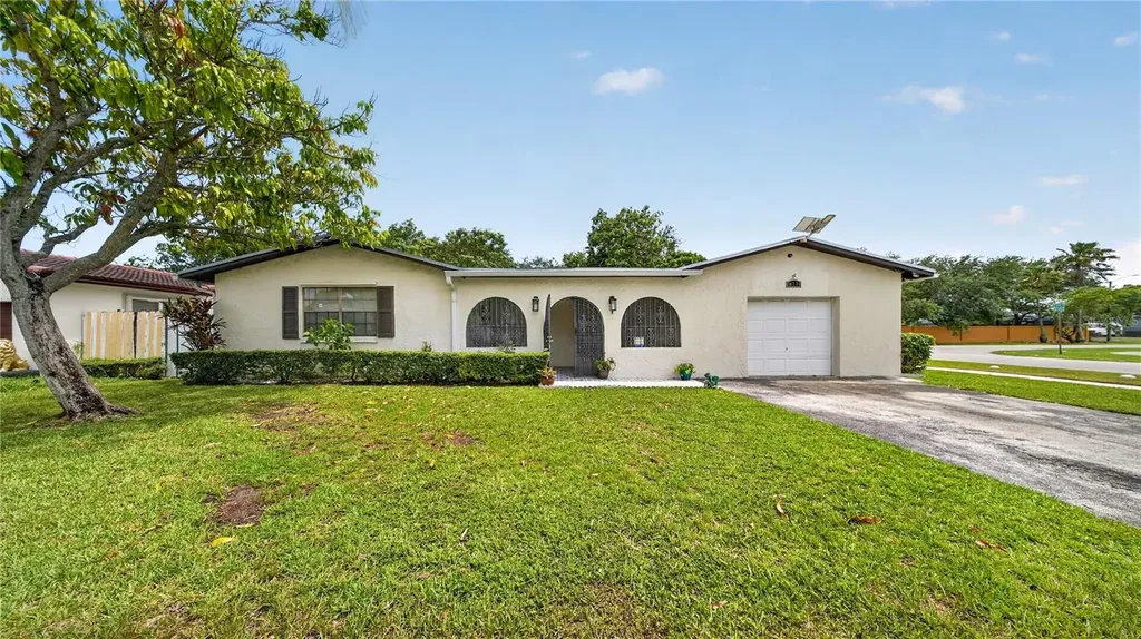 10774 SW 175th Terrace Miami FL 33157