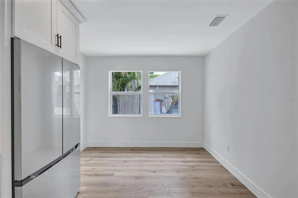 2647 Sydelle Street Sarasota FL 34237