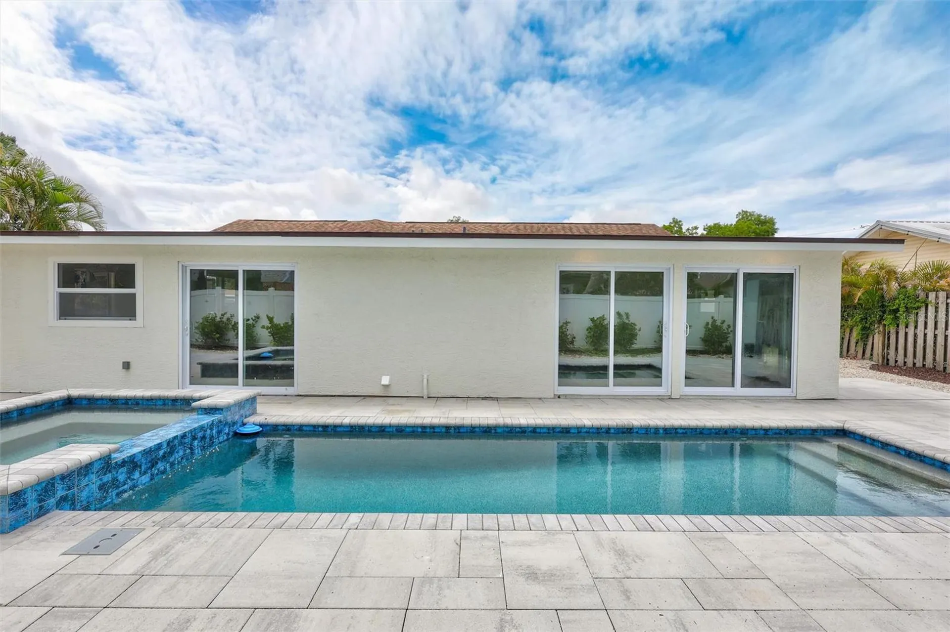 2647 Sydelle Street Sarasota FL 34237