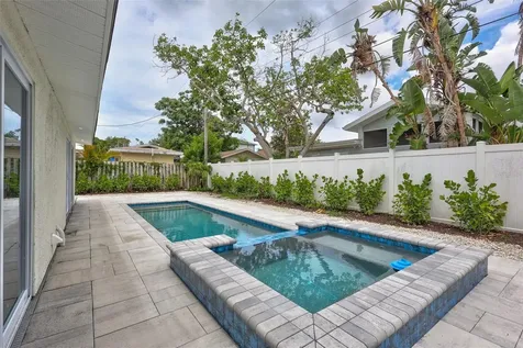2647 Sydelle Street Sarasota FL 34237