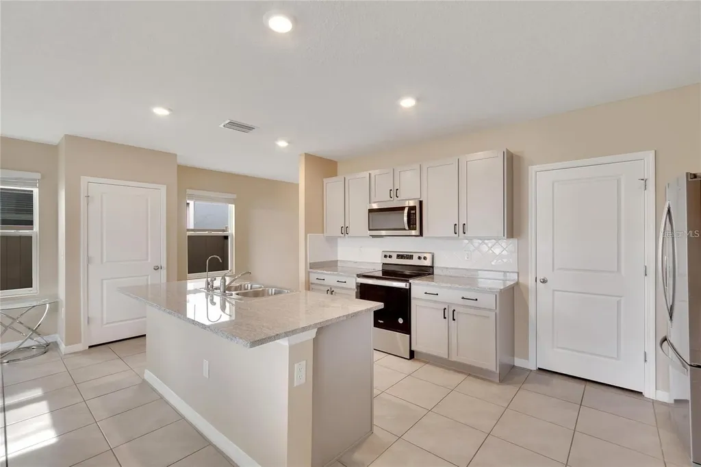 17029 Blister Wing Drive Wimauma FL 33598