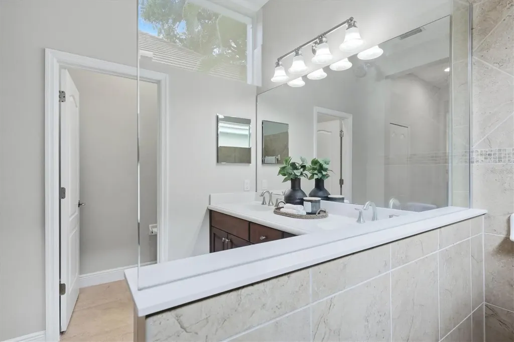 12154 Thornhill Court Bradenton FL 34202