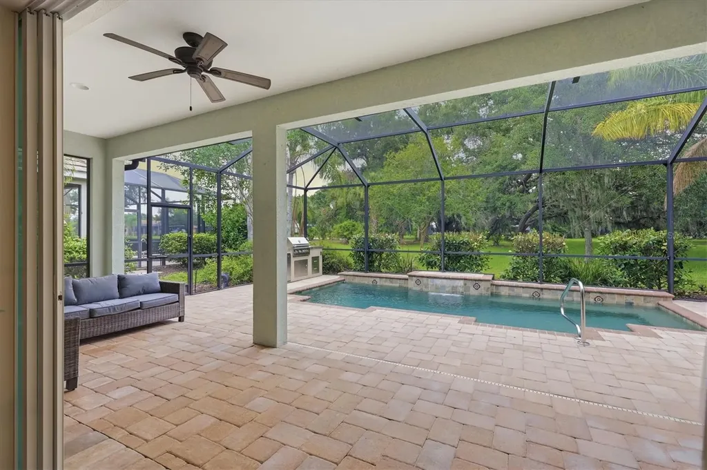 12154 Thornhill Court Bradenton FL 34202