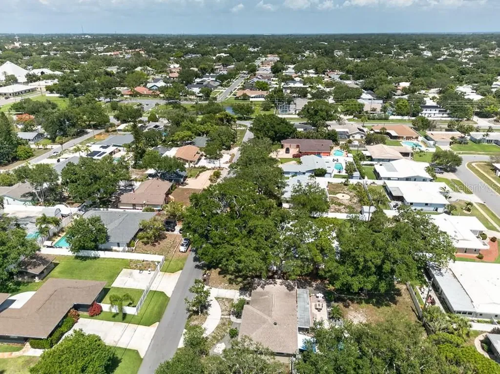 14728 Bay Drive Largo FL 33774