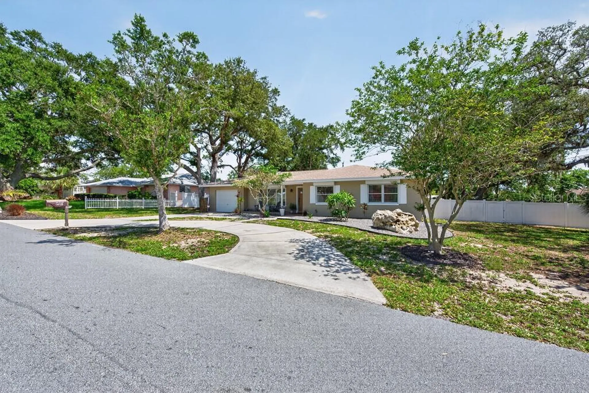 14728 Bay Drive Largo FL 33774