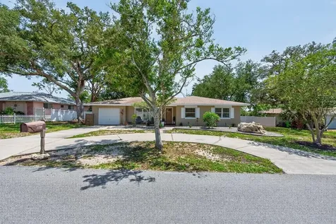 14728 Bay Drive Largo FL 33774