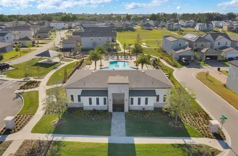 2247 White Feather Loop Oakland FL 34787
