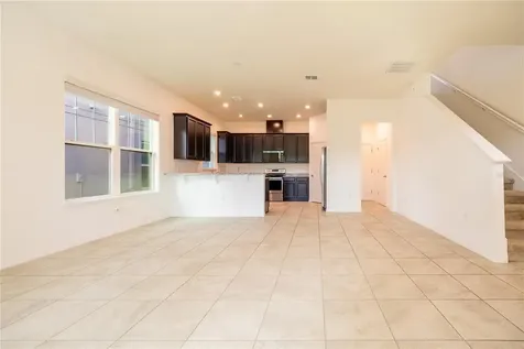 2247 White Feather Loop Oakland FL 34760