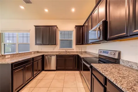 2247 White Feather Loop Oakland FL 34760