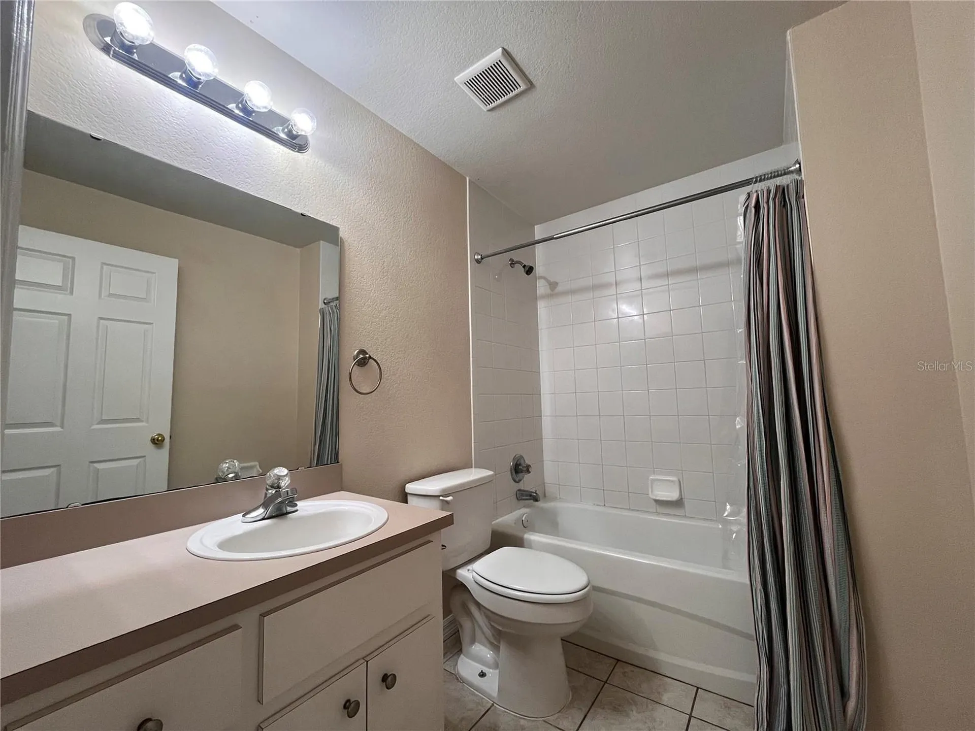 2005 N Lake Eloise Drive Winter Haven FL 33884