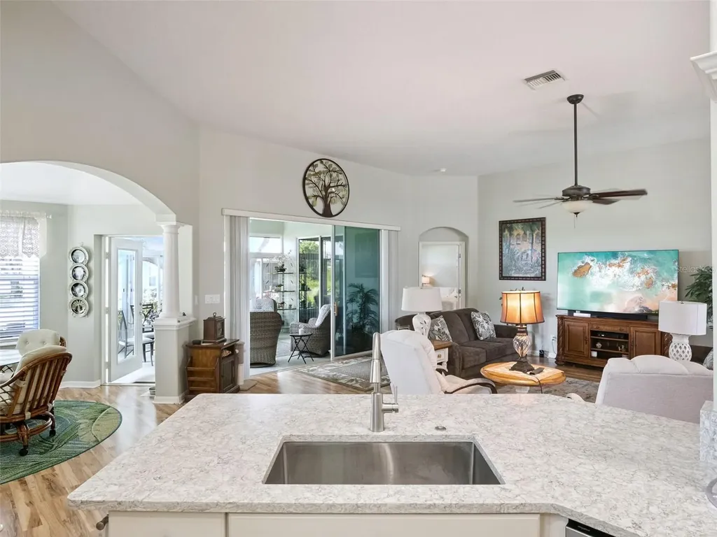 5524 Squires Drive Leesburg FL 34748