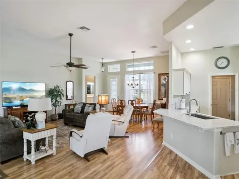 5524 Squires Drive Leesburg FL 34748