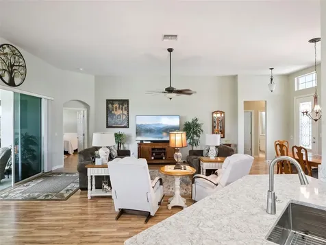 5524 Squires Drive Leesburg FL 34748
