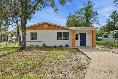 1228 SE 19th Street Gainesville FL 32641