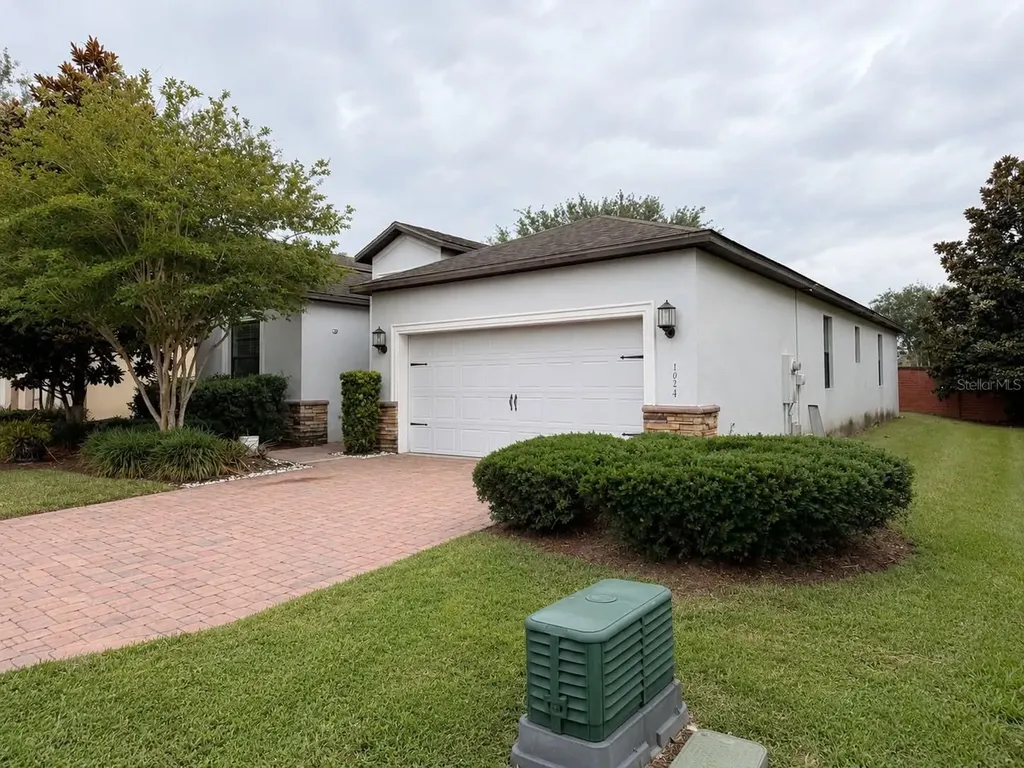1954 Pantheon Drive Winter Garden FL 34787