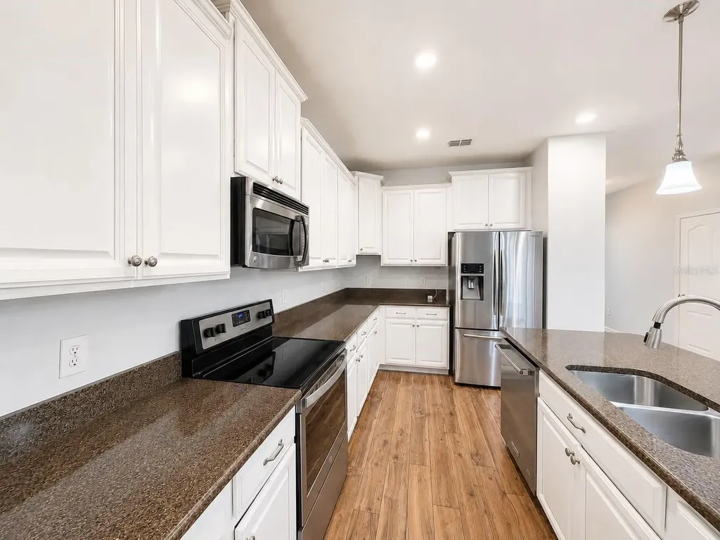 1954 Pantheon Drive Winter Garden FL 34787
